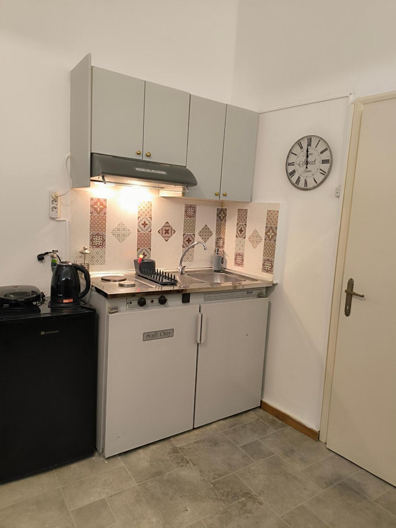 Azoyirás Aloni Studio מראה חיצוני תמונה