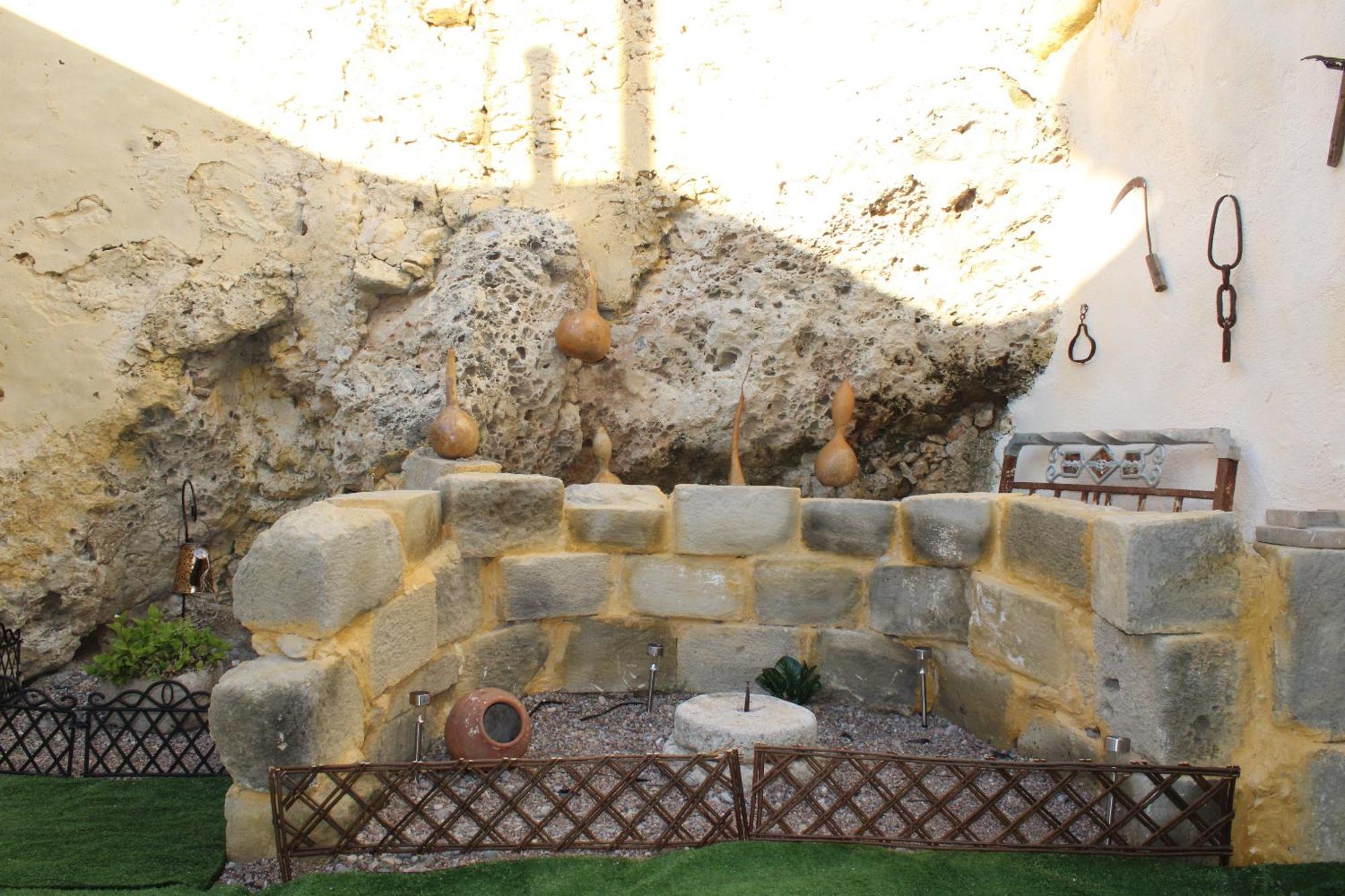 Azoyirás Aloni Studio מראה חיצוני תמונה